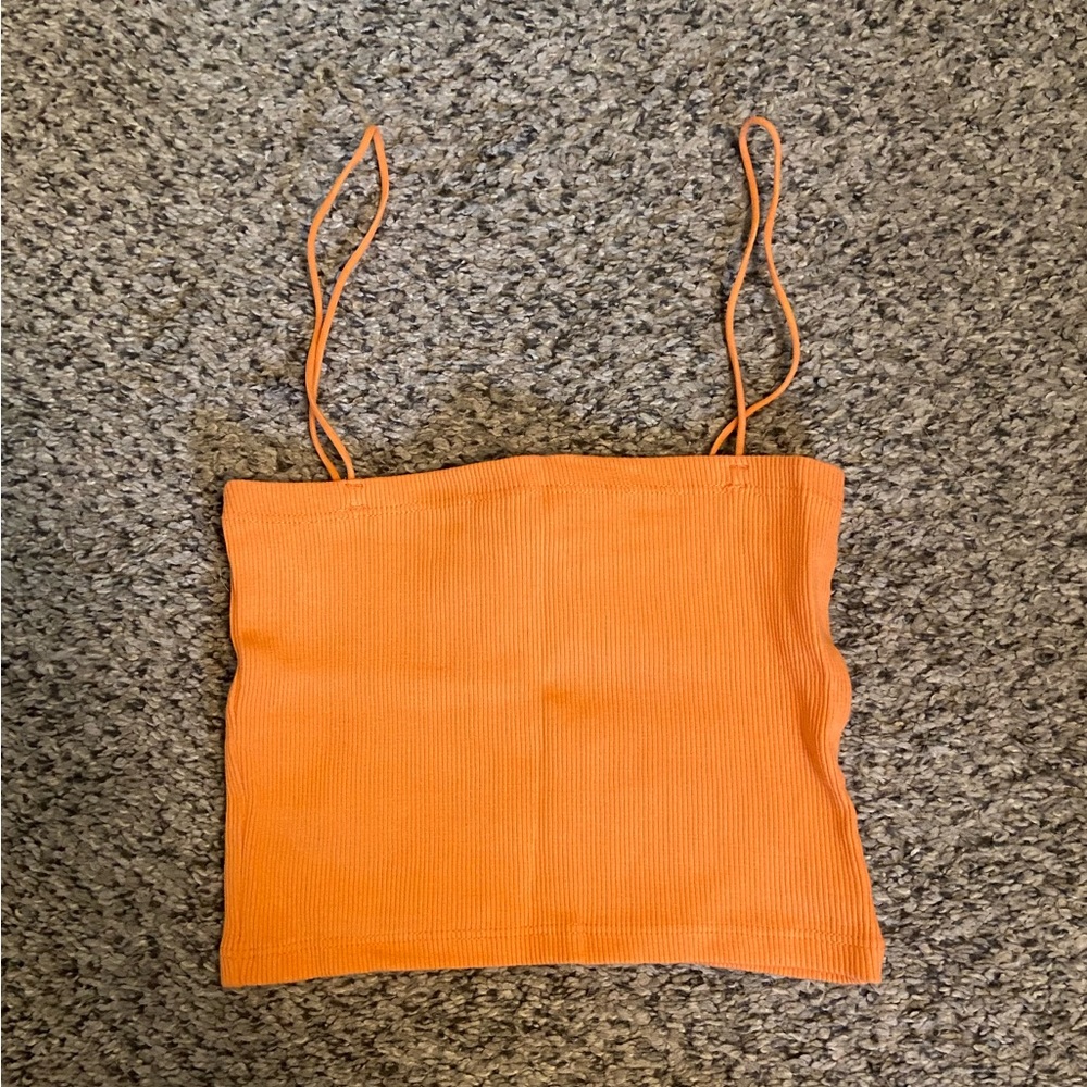 Zara orange crop top 🍊